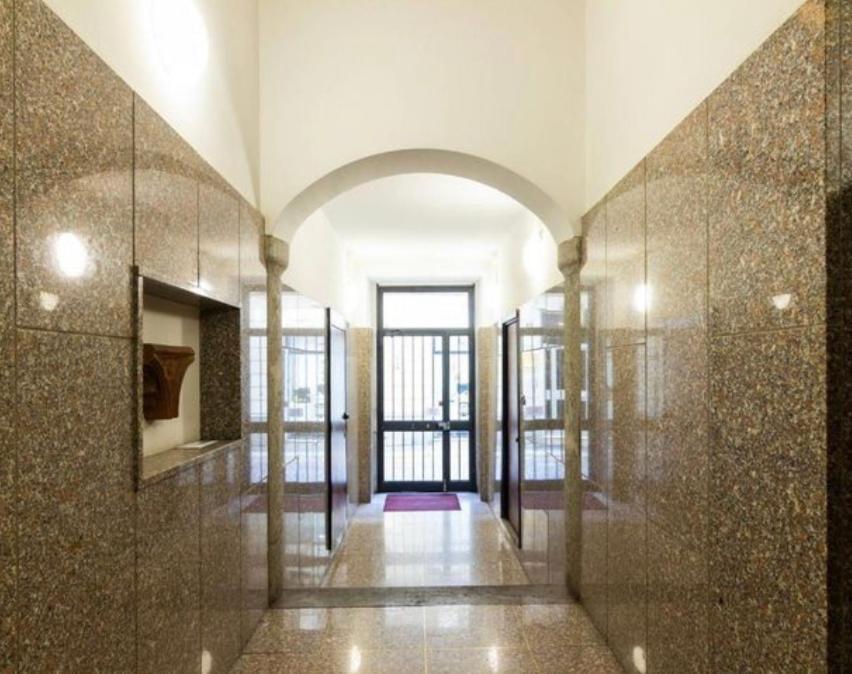 Luxury Home 100 Mq A Stone'S Throw From The Duomo Milan Exterior photo