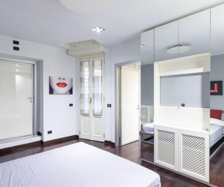 Luxury Home 100 Mq A Stone'S Throw From The Duomo Milan Exterior photo